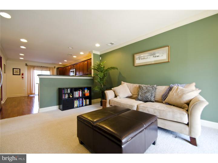 143 Coburn Road Pennington, NJ 08534 - Photo 5 of 17 Gallery Image 5