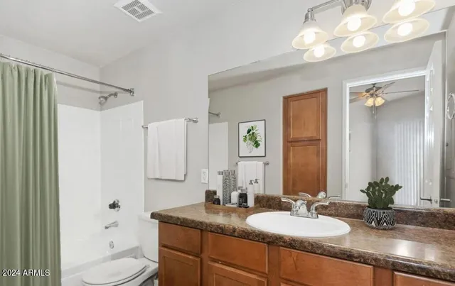 $1,370 | 9259 East Raintree Drive, Unit 1, Scottsdale, AZ 85260