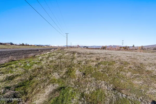 $190,000 | Nka Douglas Road, Yakima, WA 98908