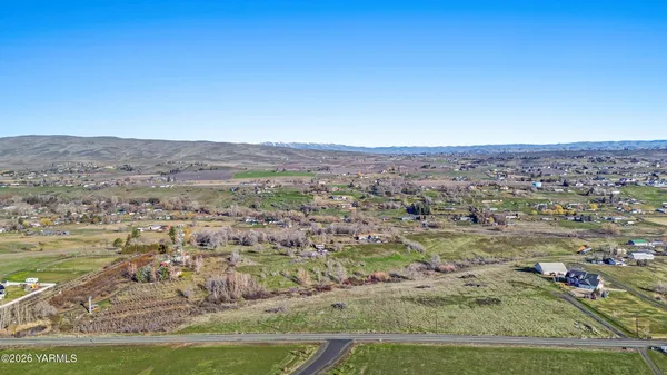 $190,000 | Nka Douglas Road, Yakima, WA 98908