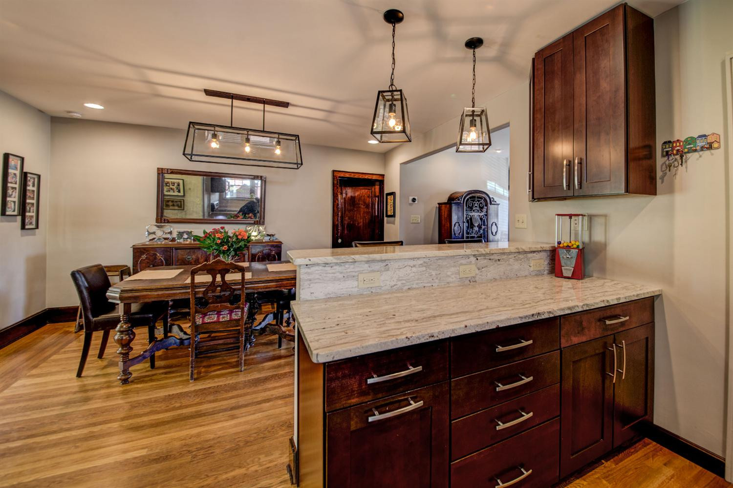 1050 Lawton Road Covington, KY 41011 - Photo 8 of 30 Gallery Image 8