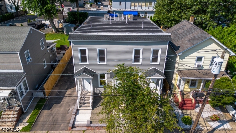 26 Washington Street, Unit 1 Montclair, NJ 07042 - Photo 2 of 34