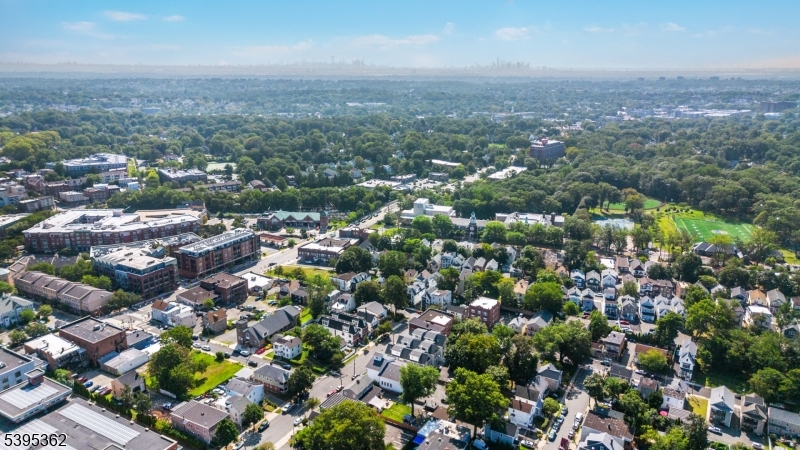 26 Washington Street, Unit 1 Montclair, NJ 07042 - Photo 10 of 34