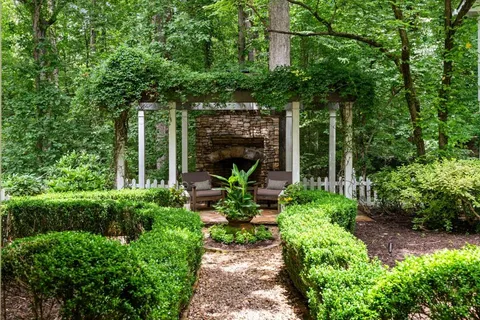 $3,250,000 | 4655 Jett Road, Atlanta, GA 30327