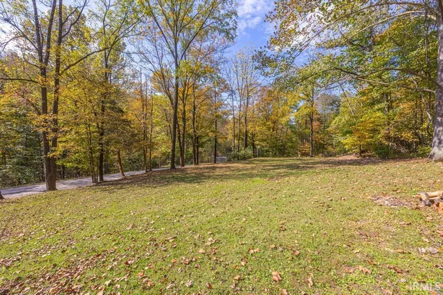 $200,000 | 8832 North Hillham Road South, French Lick, IN 47432