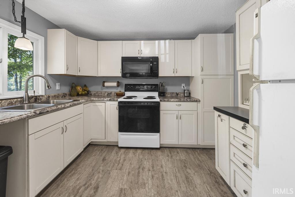 8832 North Hillham Road South French Lick, IN 47432 - Photo 9 of 36