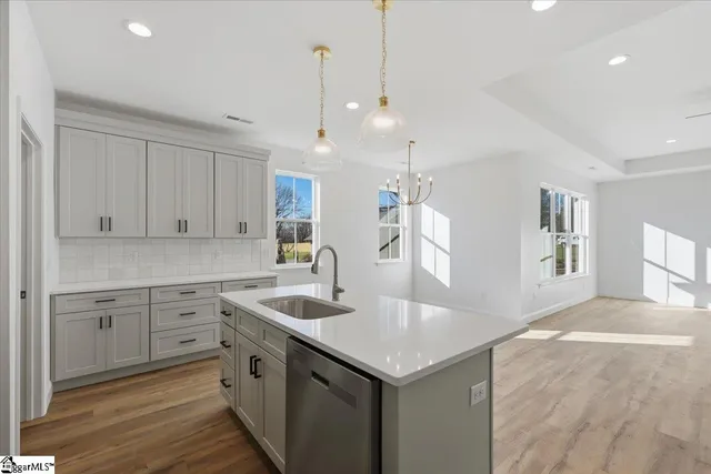 $369,900 | 308 Poplar Drive, Greer, SC 29651