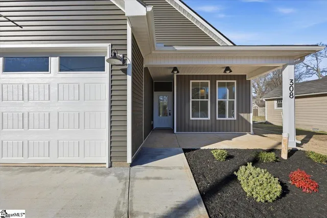 $369,900 | 308 Poplar Drive, Greer, SC 29651