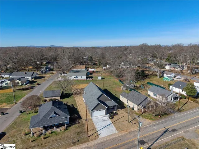 $369,900 | 308 Poplar Drive, Greer, SC 29651