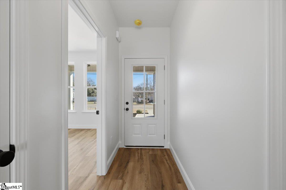 308 Poplar Drive Greer, SC 29651 - Photo 6 of 42