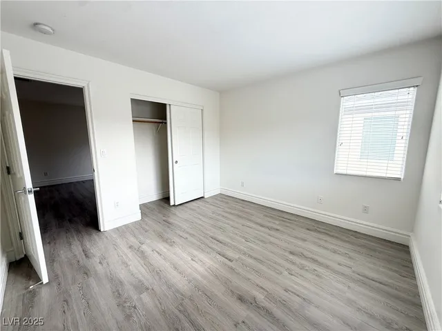 $2,300 | 9748 Waukegan Avenue, Las Vegas, NV 89148