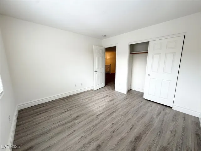 $2,300 | 9748 Waukegan Avenue, Las Vegas, NV 89148