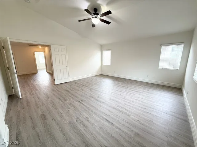 $2,300 | 9748 Waukegan Avenue, Las Vegas, NV 89148