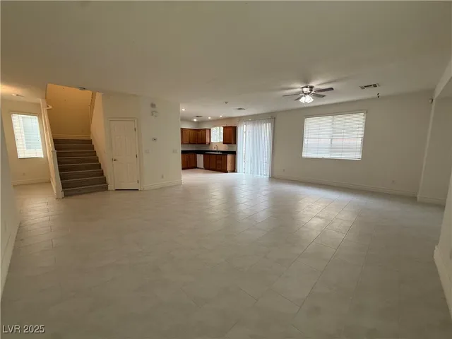 $2,300 | 9748 Waukegan Avenue, Las Vegas, NV 89148