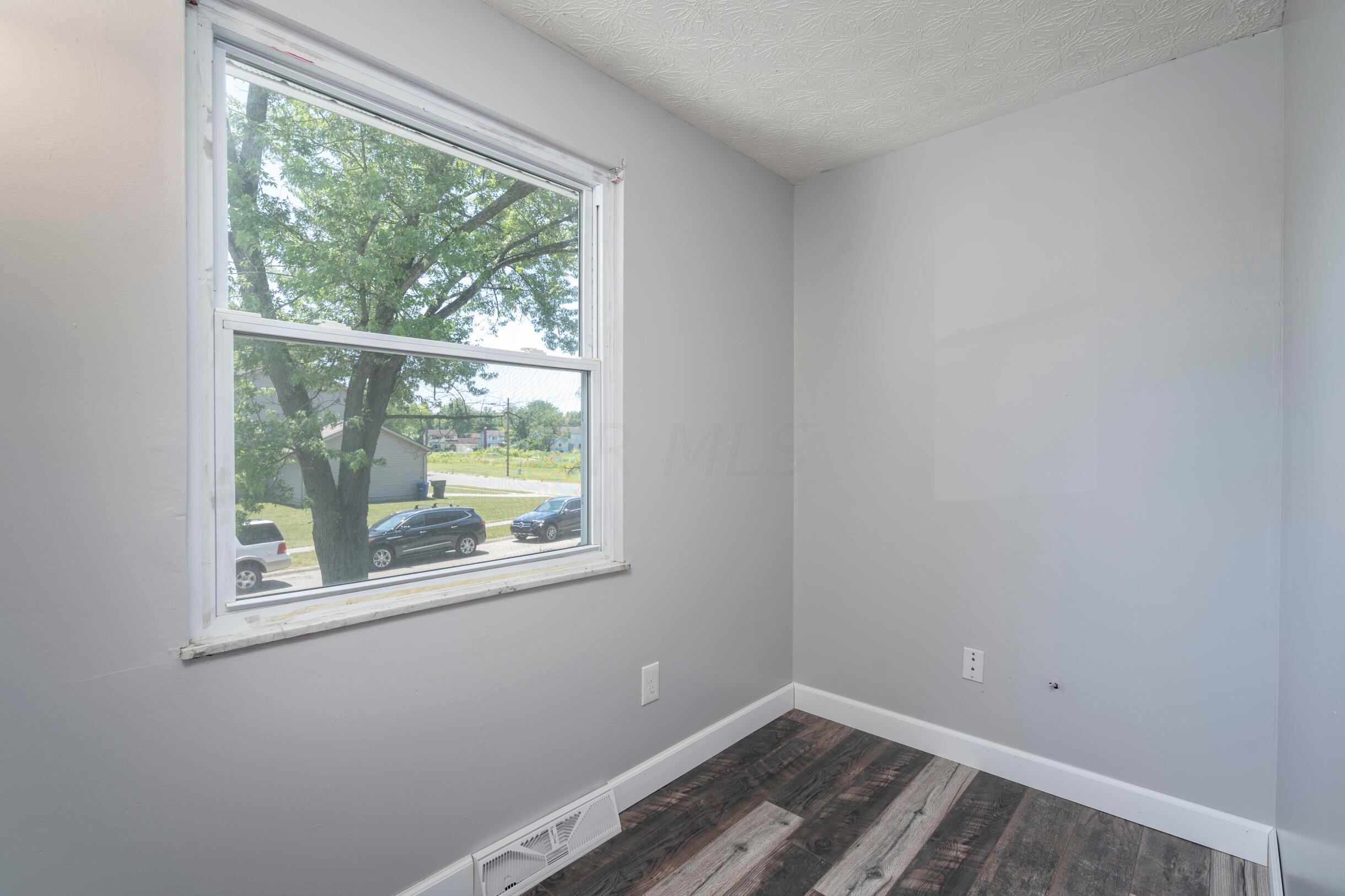 3500 Riegel Road Columbus, OH 43232 - Photo 20 of 31 3500RiegelRd-11