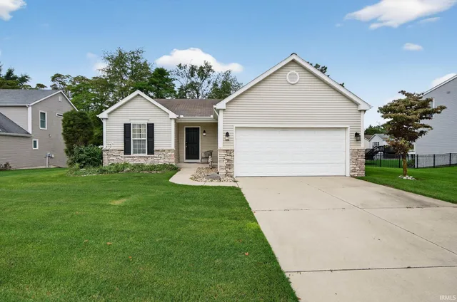 $299,900 | 54823 Cheyenne Meadows Drive, Osceola, IN 46561