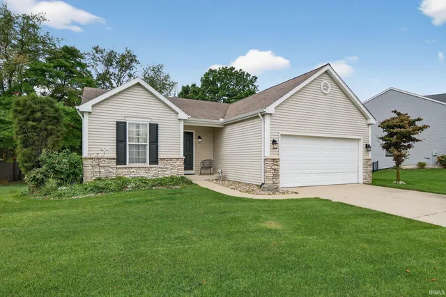 $299,900 | 54823 Cheyenne Meadows Drive, Osceola, IN 46561