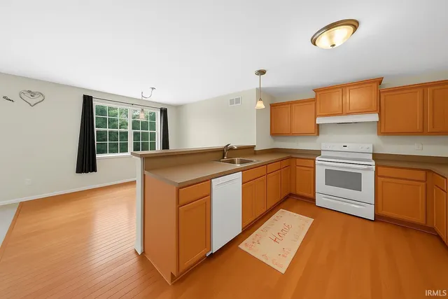 $299,900 | 54823 Cheyenne Meadows Drive, Osceola, IN 46561