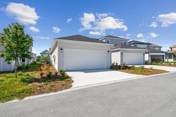 $2,400 | 3077 Voyager Avenue, St. Cloud, FL 34771