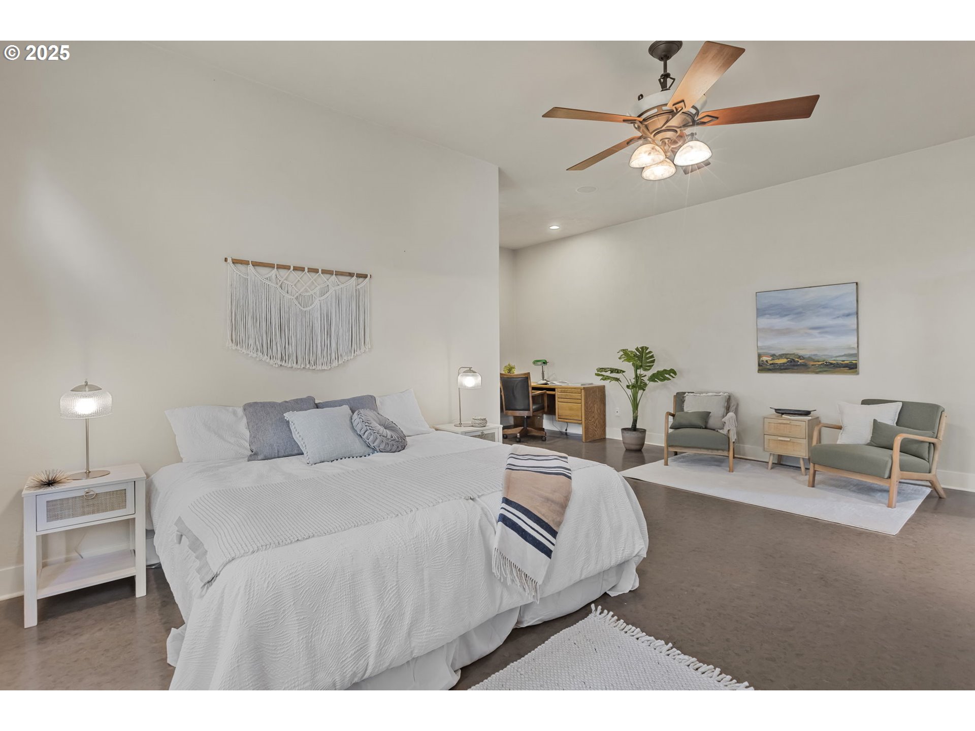 2291 Clear Vue Lane Springfield, OR 97477 - Photo 25 of 48 Bedroom, Owner's Suite