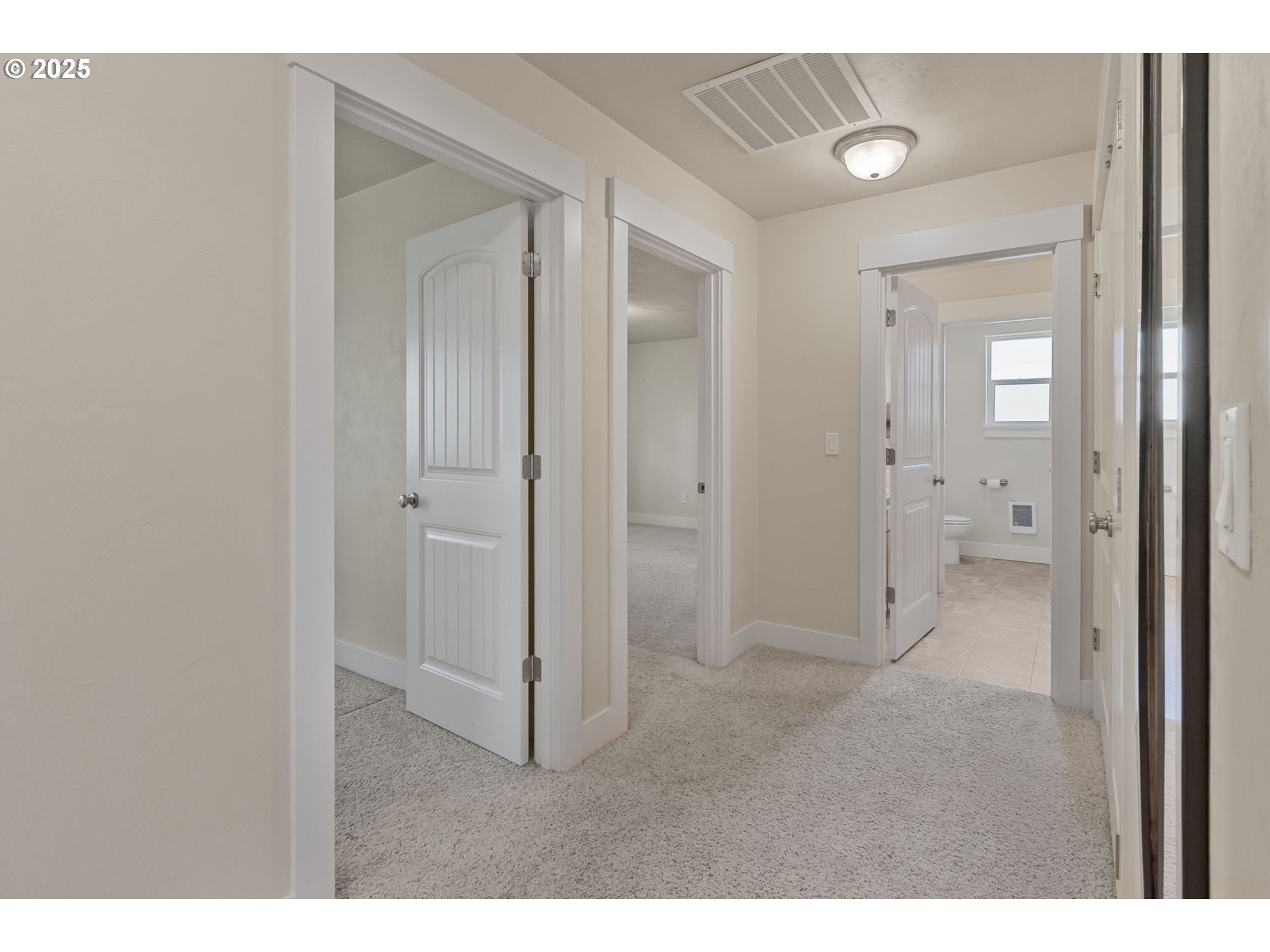 2291 Clear Vue Lane Springfield, OR 97477 - Photo 32 of 48 Gallery Image 32