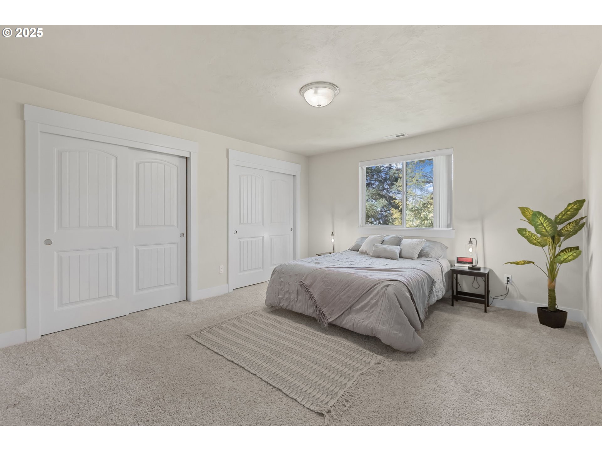 2291 Clear Vue Lane Springfield, OR 97477 - Photo 33 of 48 Bedroom