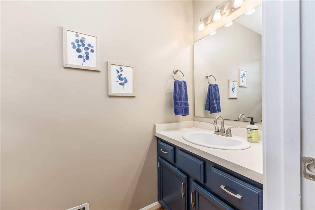 1009 Cane Patch Webster, NY 14580 - Photo 13 of 23