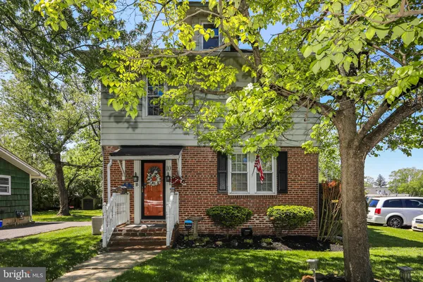 $429,900 | 10 South Lenola Road, Moorestown, NJ 08057