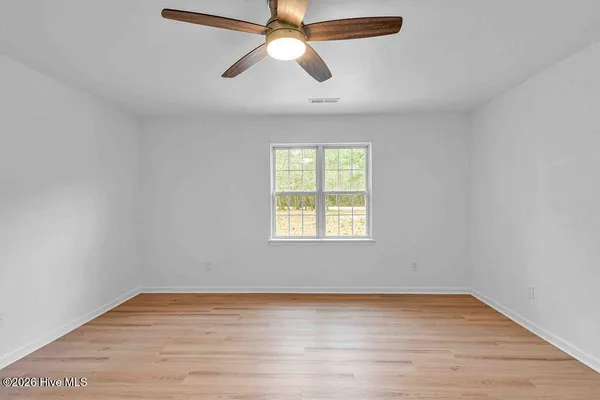 $270,000 | 381 Highway 172, Hubert, NC 28539