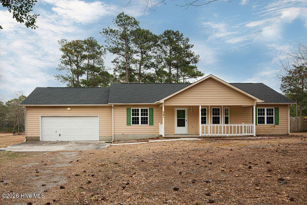 381 Highway 172 Hubert, NC 28539 - Photo 2 of 28 DSC_4451