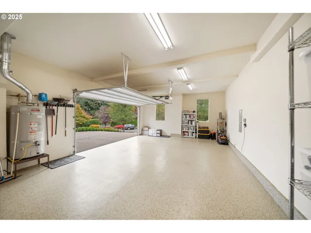 $985,000 | 4332 Southeast 166th Court, Vancouver, WA 98683