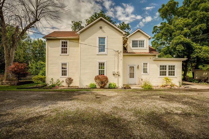 2221 Sheridan Road Fort Wayne, IN 46803 - Photo 3 of 32