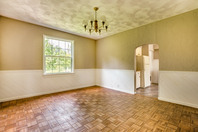 2221 Sheridan Road Fort Wayne, IN 46803 - Photo 8 of 32