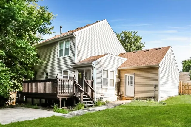 $2,720 | 11847 West 99th Terrace, Overland Park, KS 66214