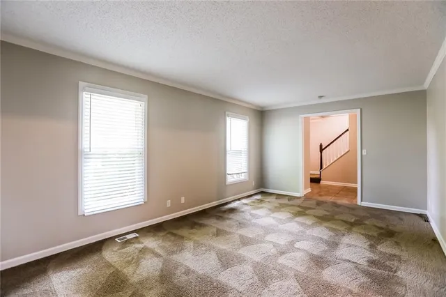 $2,720 | 11847 West 99th Terrace, Overland Park, KS 66214