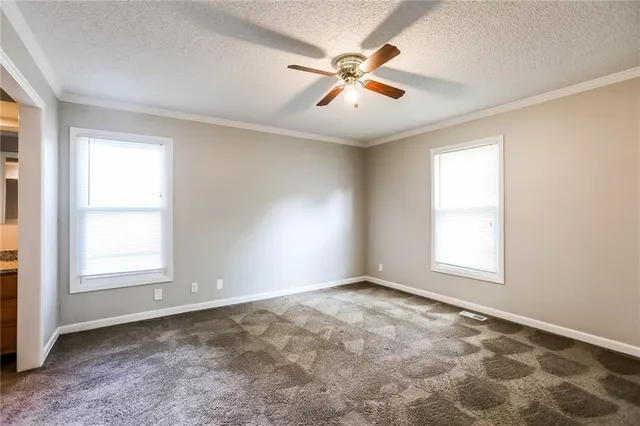 $2,720 | 11847 West 99th Terrace, Overland Park, KS 66214