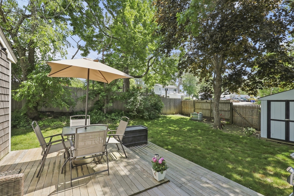 46 Sunset Boulevard Wareham, MA 02538 - Photo 25 of 30