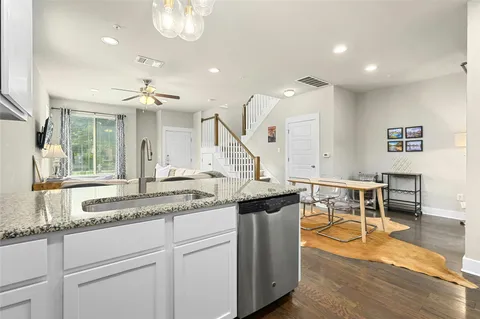 $2,375 | 7714 Easy Wind Drive, Austin, TX 78757