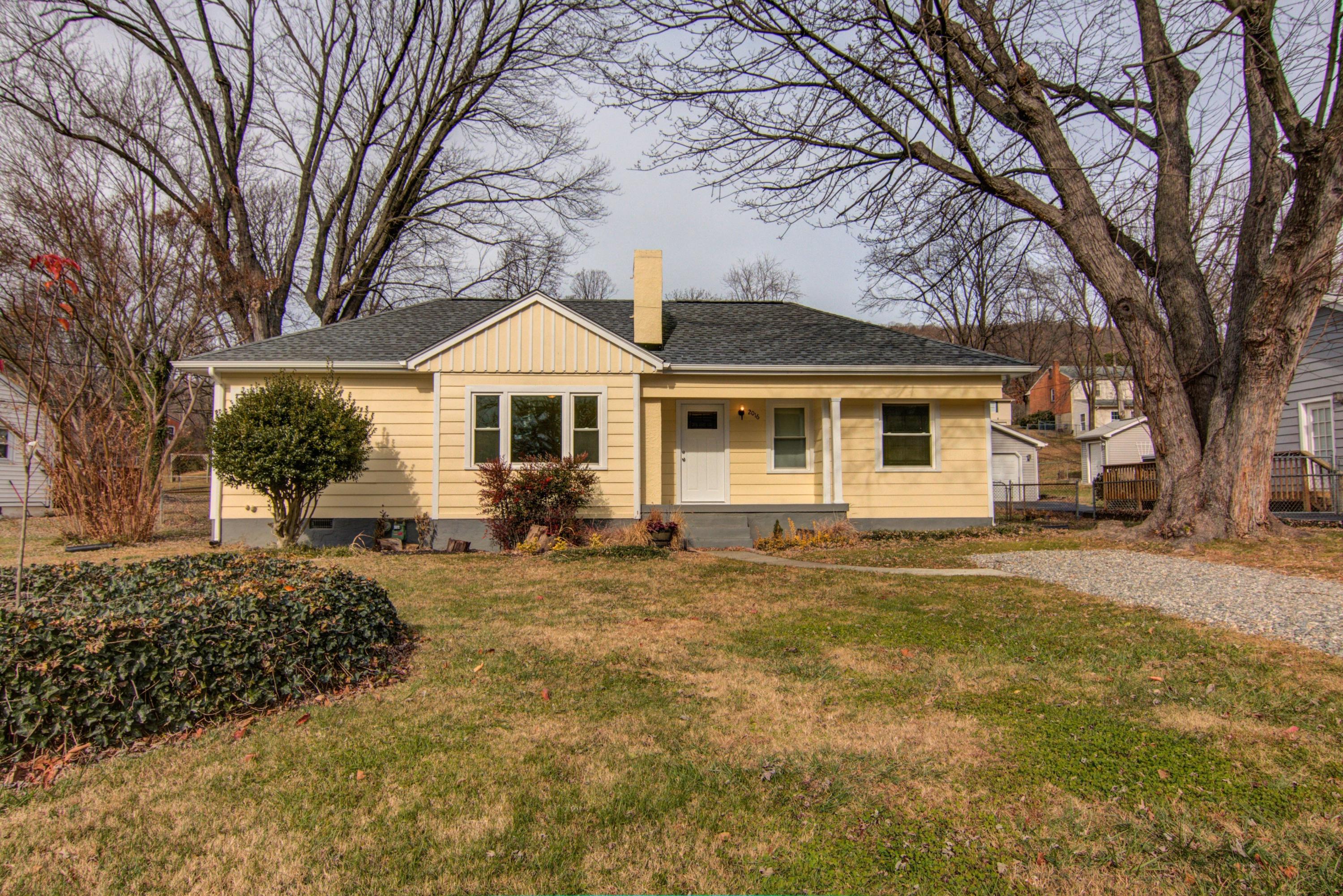 2016 Burma Road Salem, VA 24153 - Photo 1 of 25 2016 Burma RD Front