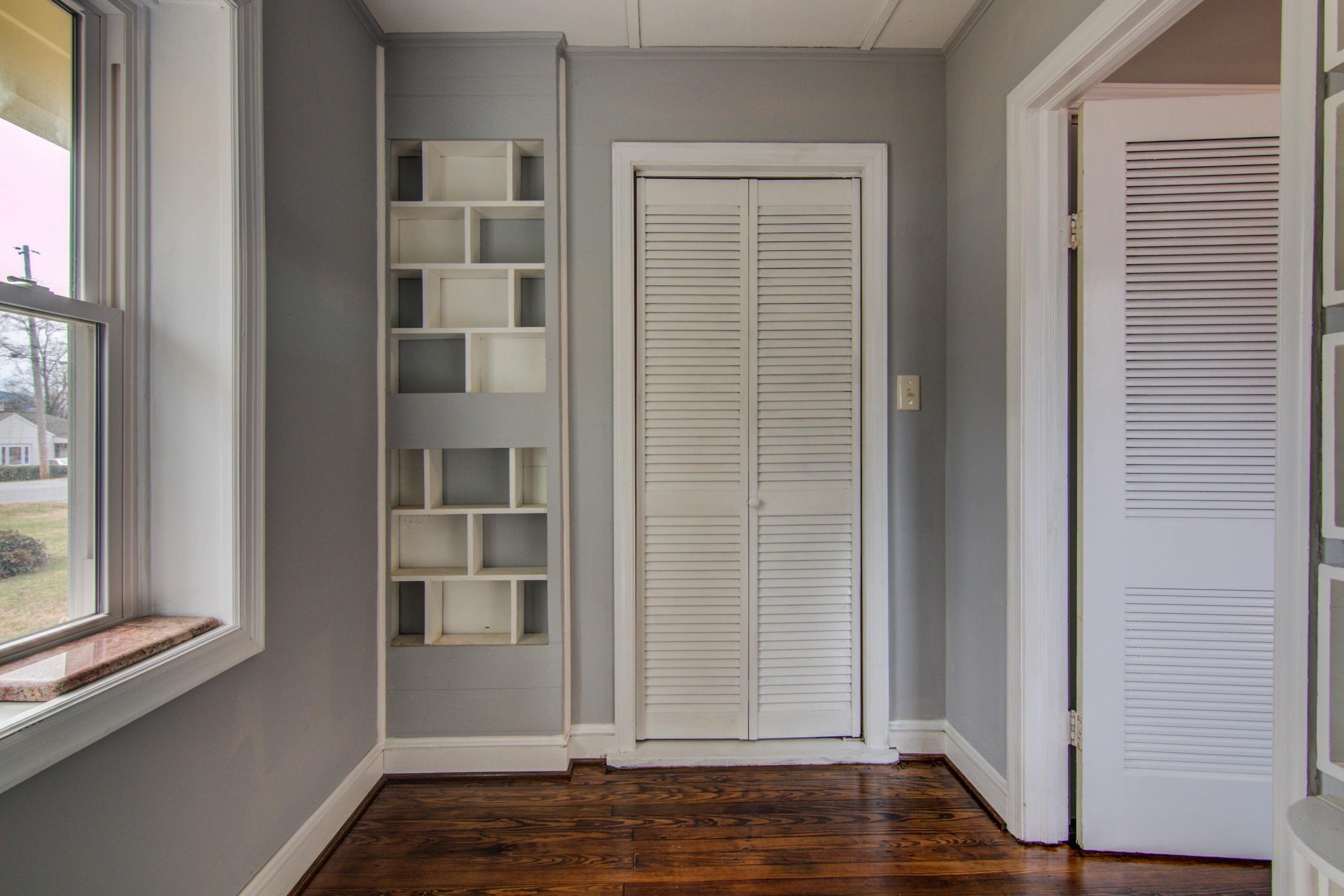 2016 Burma Road Salem, VA 24153 - Photo 9 of 25 Office