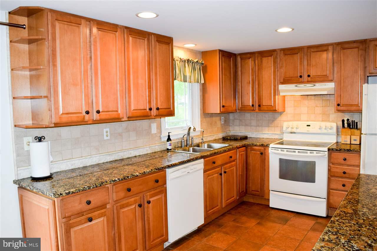 8221 Church Road Felton, PA 17322 - Photo 12 of 36