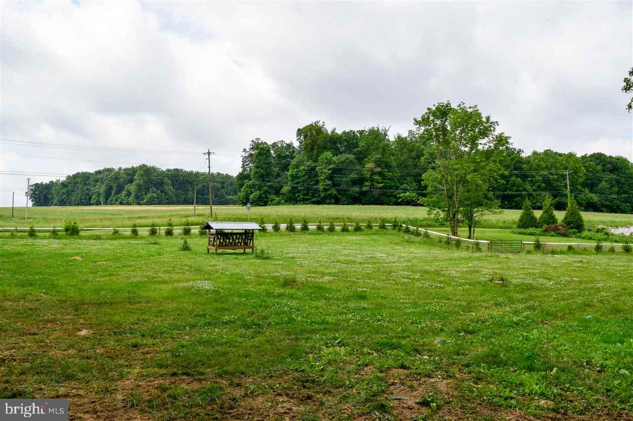 8221 Church Road Felton, PA 17322 - Photo 5 of 36