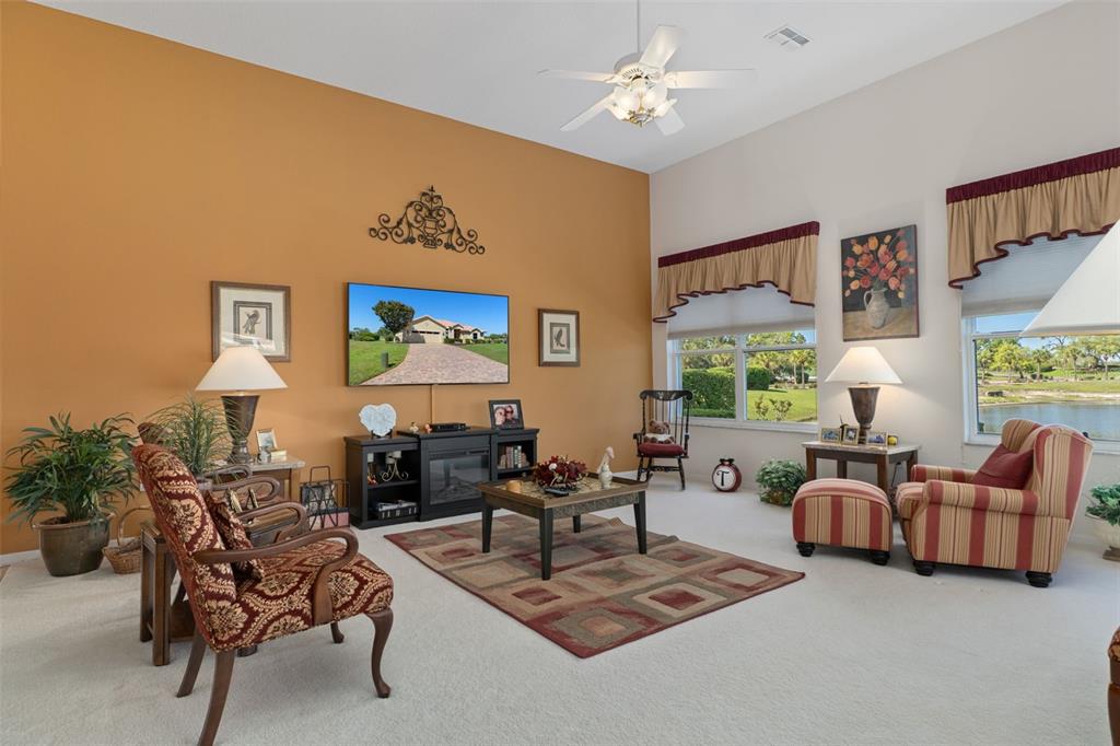 10081 Georgetown Court Weeki Wachee, FL 34613 - Photo 13 of 76