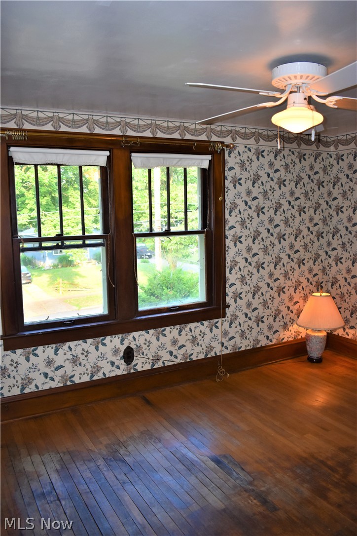 1104 Berwin Street Akron, OH 44310 - Photo 14 of 22 2nd Bedroom