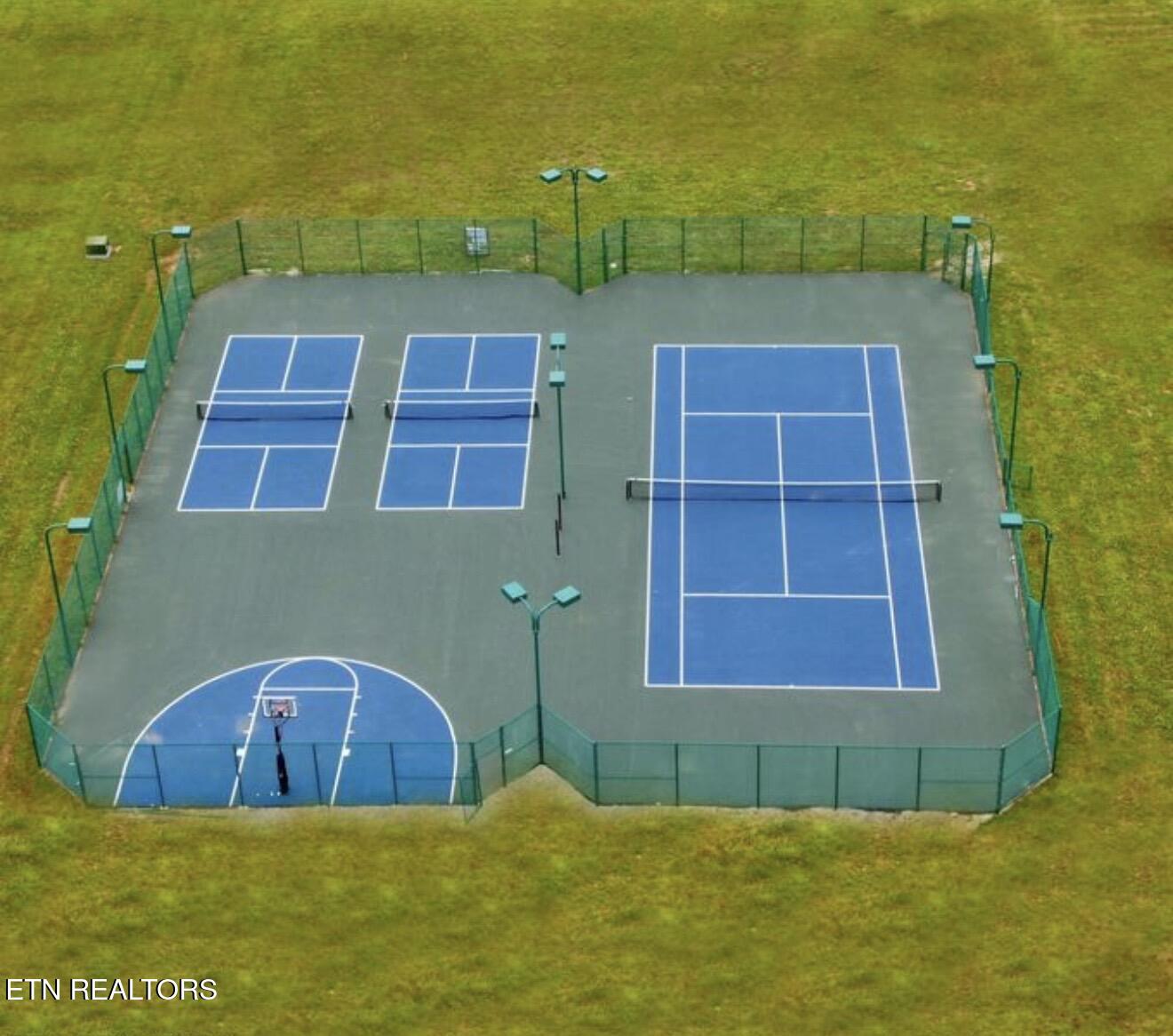 166 Roseberry Street, Unit LOT 73B Oak Ridge, TN 37830 - Photo 8 of 26 IMG_3154