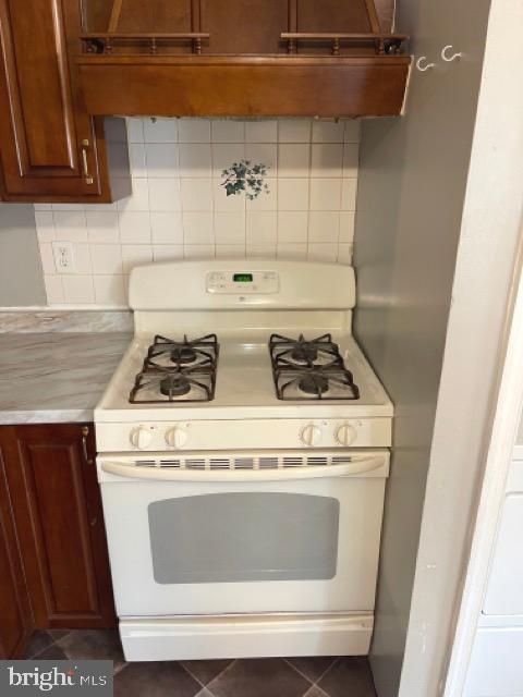 2063 Kelmore Road Dundalk, MD 21222 - Photo 13 of 34