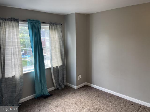 2063 Kelmore Road Dundalk, MD 21222 - Photo 17 of 34