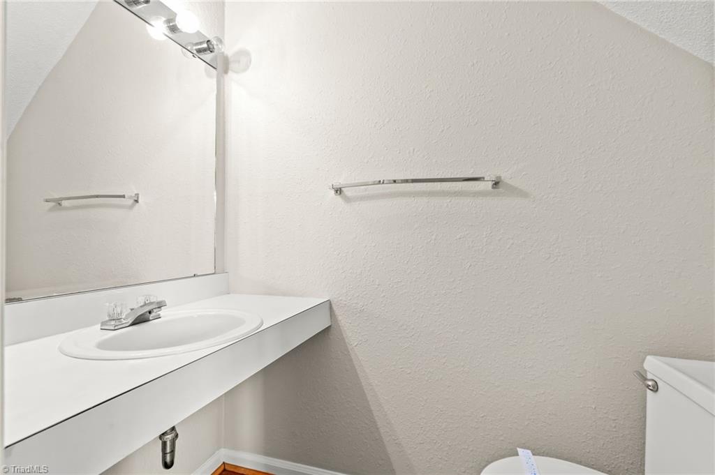 4723 Tower Road Greensboro, NC 27410 - Photo 14 of 31 Gallery Image 14