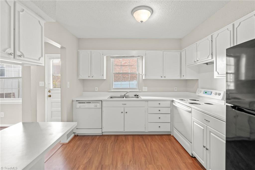4723 Tower Road Greensboro, NC 27410 - Photo 8 of 31 Gallery Image 8