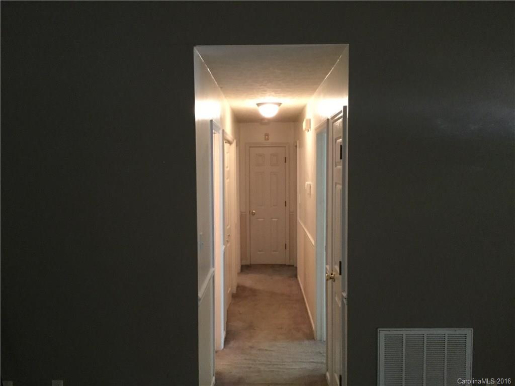 1035 Tilden Road, Unit 1 Charlotte, NC 28214 - Photo 7 of 15 Gallery Image 7